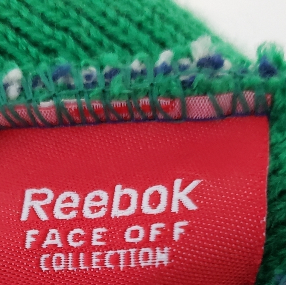 REEBOK NHL Vancouver Canucks Beanie Touqe OS - Picture 7 of 10